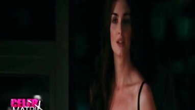 Anne kızını porno filmi türk 40 yaşında çekmiyor